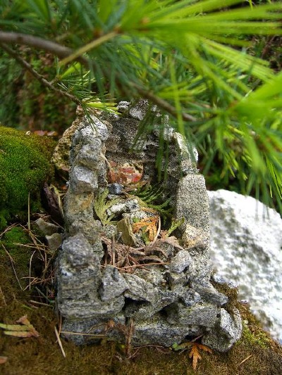 Modellruine Granitstein